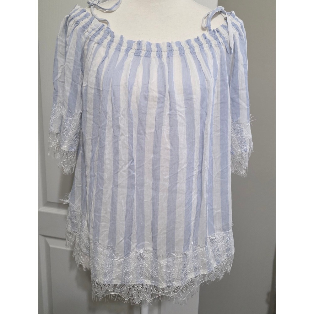 New York & Company Soho Jeans Blue Striped Lace‎ Trim Off Shoulder Blouse Medium